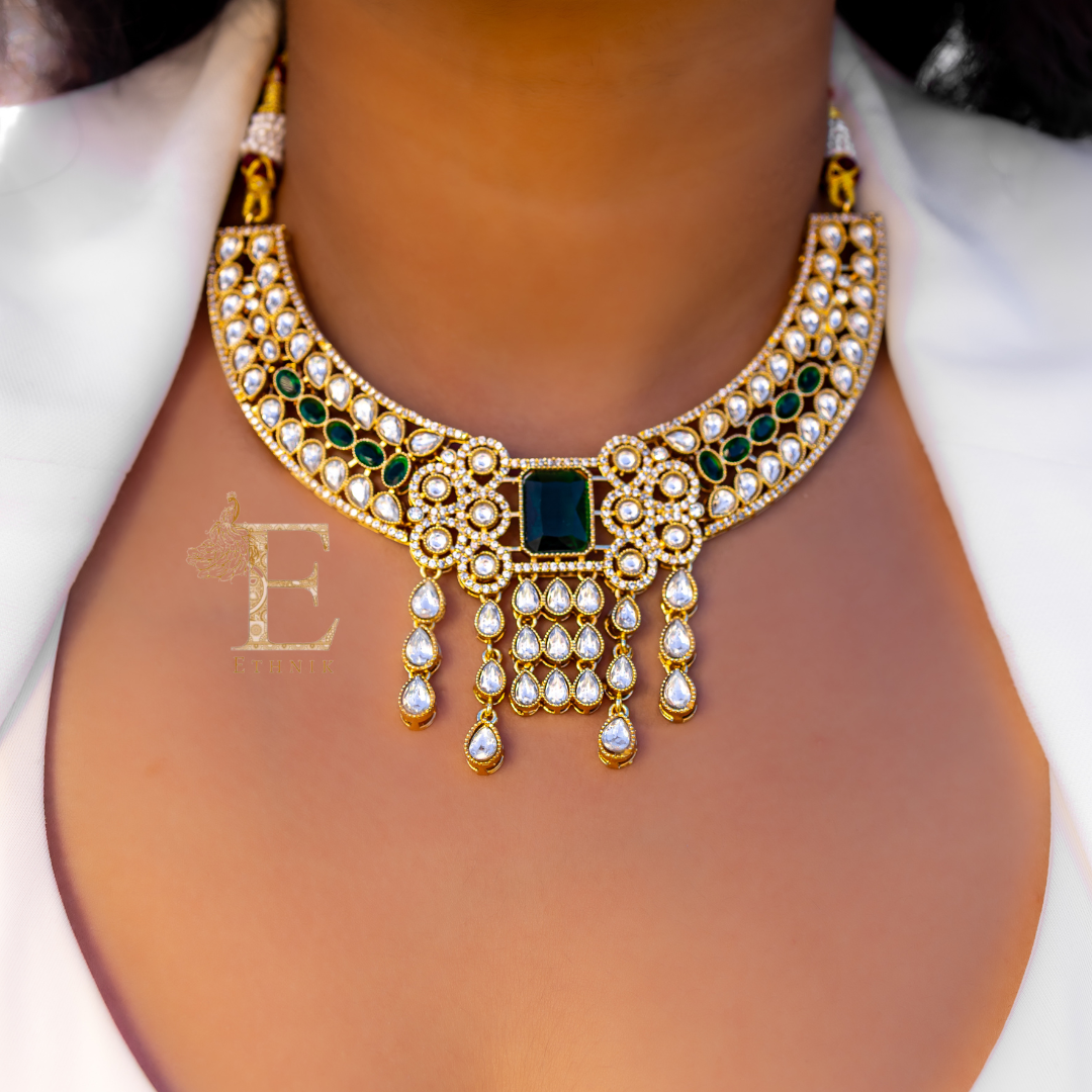Ira Emerald Necklace Set