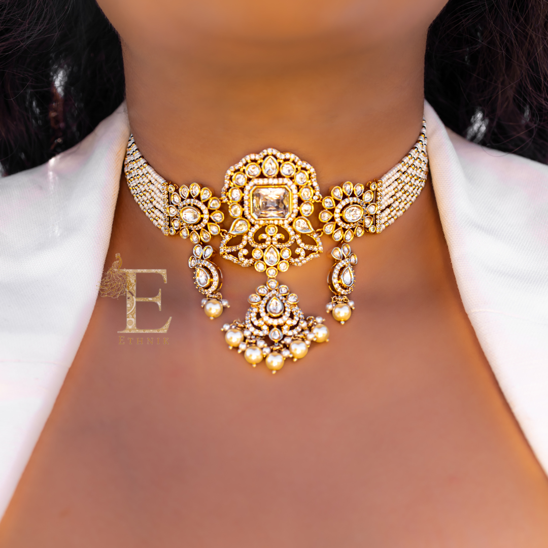 Tarini Necklace Set